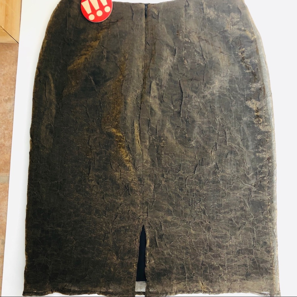 Bronze like gorgeous pencil skirt- Gently used. - Picture 2 of 3